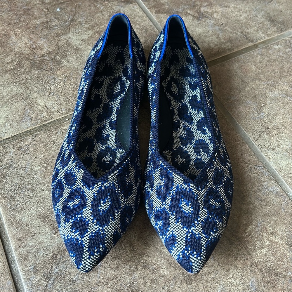 Rothy’s Blue Leopard Print Point - Size 12
